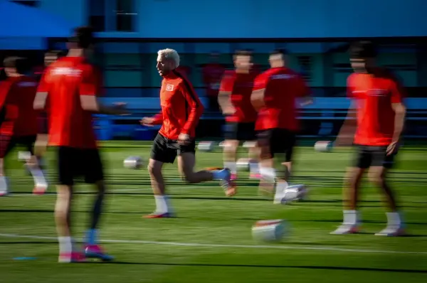 A Milli Futbol Takımı oyuncuları Kanada'daki ilk antrenmanında