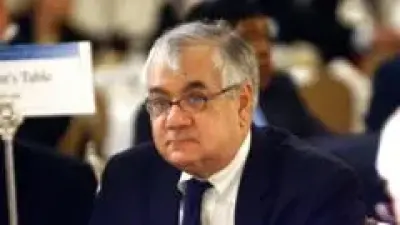 Açıkça Eşcinsel Olan İlk ABD Kongre Üyelerinden Barney Frank Hayatını Kaybetti
