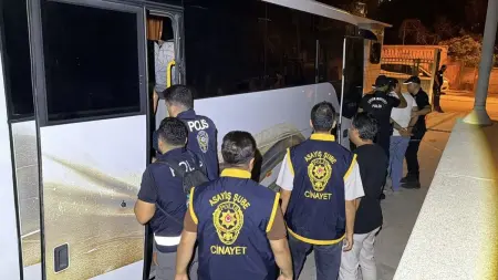 Adıyaman'da 'Kirveler' suç örgütüne yönelik operasyon