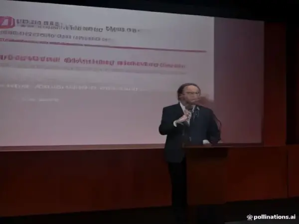 Adli Tıp Kurumu Başkan Yardımcısı Ahmet Bensiz, kongrede konuşma yaparken