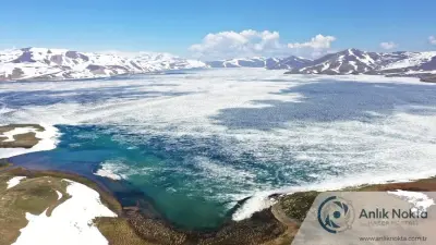 Ağrı'da Balık Gölü Baharda Buz Tutuyor: Antarktika Manzaraları