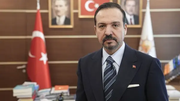AK Parti Genel Başkan Yardımcısı Zafer Zorlu, Azerbaycan Milli Kurtuluş Günü mesajı veriyor.