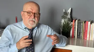 Akman'ın Yarım Asırlık Türk Sineması Elçiliği: Küresel Tanıtım Mücadelesi