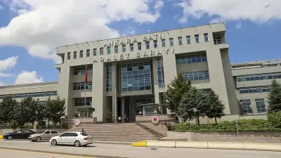Ankara'da 'yeni nesil suç örgütü' operasyonunda tutuklanan şüpheliler