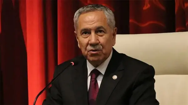 Bülent Arınç ve Erkan Mumcu Arasında 'Kumpas' Tartışması