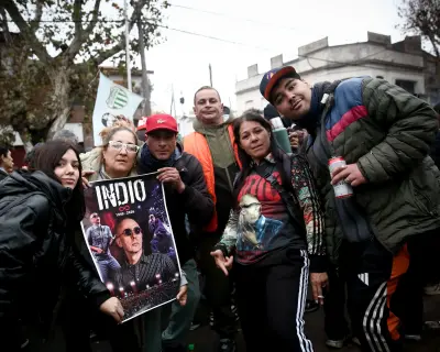 Arjantin'in Efsanevi Rock İkonu Carlos 'Indio' Solari Son Yolculuğuna Uğurlandı