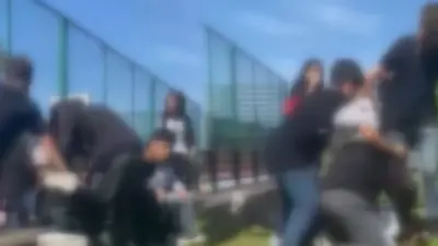 Arnavutköy'de Akran Zorbalığı Dehşeti: Çocuk Parkında Meydan Dayağı Kamerada