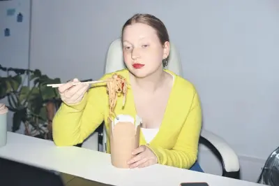 Avrupa'da Noodle Ürünleriyle İlişkili Salmonella Salgını: 14 Ülkede 106 Vaka
