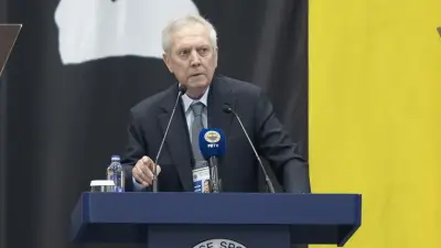 Aziz Yıldırım'dan Fenerbahçe Başkanlığına Adaylık Açıklaması: Birlik ve Beraberlik Çağrısı