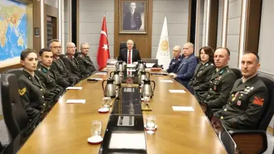 Bakan Güler'den Kara Kuvvetleri'ne 2235. Yıl Dönümü Kutlaması: "İmkan ve Kabiliyetlerimizi Sürekli Geliştiriyoruz"