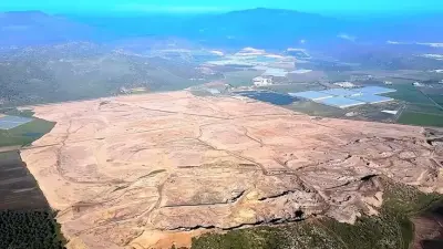 Bakan Yumaklı'dan İzmir Dikili'de Jeotermal Sera OTB Hamlesi: Tarımda Yeni Dönem