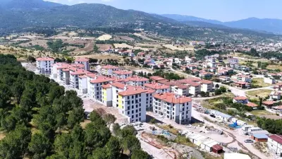 Balıkesir Depremzedeleri Yeni Yuvalarına Kavuşuyor: 305 Konut ve 1 İş Yeri Teslim Ediliyor