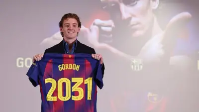 Barcelona Anthony Gordon Transferini Tamamladı