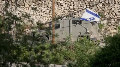 Batı Şeria'da Gerilim Tırmanıyor: Cami Minareleri ve Yollara İsrail Bayrakları Asıldı