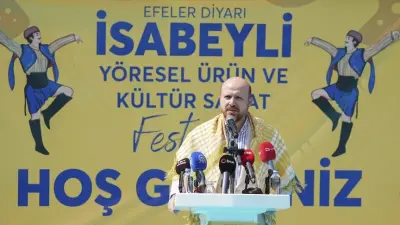 Bilal Erdoğan'dan Gençlere Küresel Barış Vizyonu: 'Bu Çalkantılı Dönemde Anahtar Sizsiniz!'