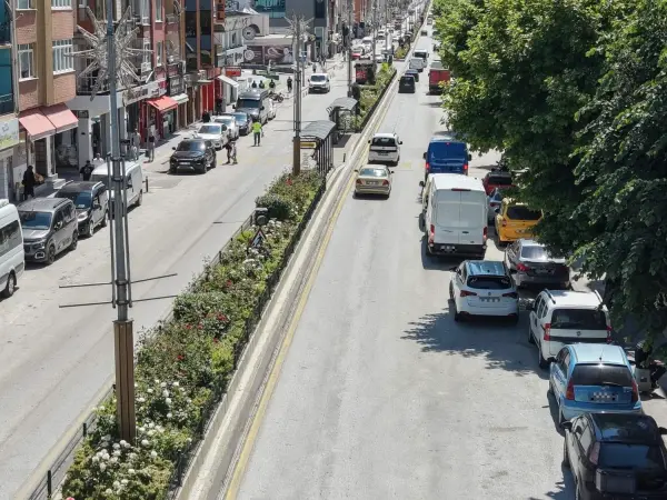 Bozüyük'te drone ile trafik denetimi yapan polis ekipleri