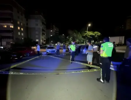 Bursa'da kafede silahlı kavga sonrası olay yeri incelemesi