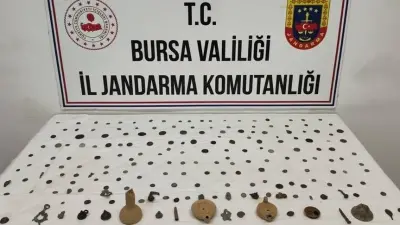 Bursa'da Tarihi Eser Operasyonu: 202 Sikke ve Obje Ele Geçirildi