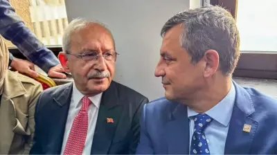 CHP'de Gerilim Tırmanıyor: Kılıçdaroğlu'nun Diyalog Girişimi Havada Kaldı, Özel Telefonu Açmadı