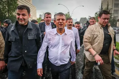CHP'nin Meclis Yürüyüşüne Ankara Cumhuriyet Başsavcılığı'ndan Soruşturma: 'Taşkınlık' ve 'Direnme' Suçlamalarıyla Harekete Geçildi