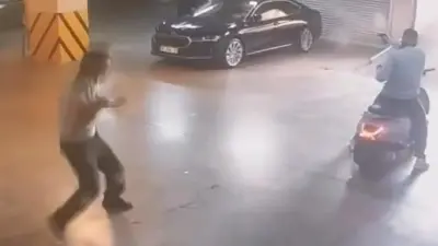 Çiğli Belediye Başkanı'nın Makam Aracına Saldırıda İki Şüpheli Tutuklandı