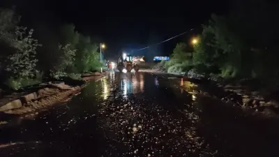 Çorum'da Şiddetli Sağanak Tarım Arazilerini Vurdu, Ulaşım Aksadı
