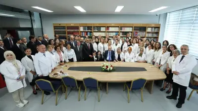 Cumhurbaşkanı Erdoğan'ın Gazi Anadolu Lisesi ziyaretinden bir kare