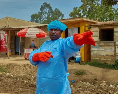 Demokratik Kongo Cumhuriyeti'nde Ebola Salgını 900 Vakayı Aştı, Sağlık Çalışanları Tehdit Altında