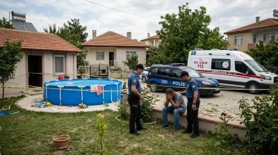 Denizli'de Trajik Kaza: Bebek Havuzda Hayatını Kaybetti, Baba ise Kazara Eşini Yaraladı