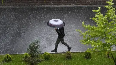 Doğu Karadeniz'de Şiddetli Hava Uyarısı: Sağanak ve Fırtına Bekleniyor