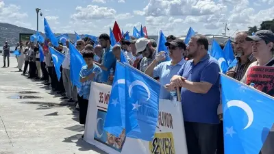 Doğu Türkistan'daki İnsan Hakları İhlalleri İstanbul'da Protesto Edildi