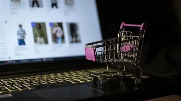 E-ticaret düzenlemelerini simgeleyen bir görsel