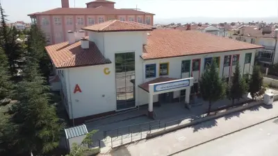 Efsane Futbolcu Fethi Heper'in Adı, Eskişehir'de Geleceğin Spor Bilimcilerini Yetiştirecek Okulda Yaşayacak