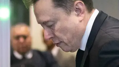 Elon Musk'tan Şok İtiraf: 'Obama'yı Yapay Zeka Konusunda Yıllar Önce Uyardım'