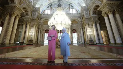 Emine Erdoğan ve Belçika Kraliçesi Mathilde, Dolmabahçe'de Kültürel Mirası İnceledi