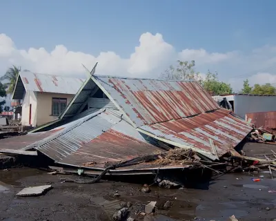 Endonezya'da Yıkıcı Deprem: Can Kaybı Artarken Arama Kurtarma Çalışmaları Sürüyor