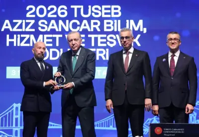 Cumhurbaşkanı Erdoğan, sağlık kurultayında konuşma yaparken