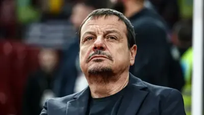 Ergin Ataman'dan Yunan Halkına Veda: "Türk ve Yunan Halkları Arasındaki Dostluğa Katkı Sağlamak En Büyük Gururum"