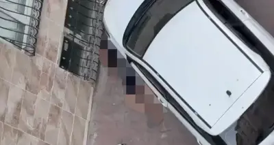 Esenyurt'ta Kanlı Pusu: Evinden Çıkan Adam Kurşun Yağmuruna Tutuldu