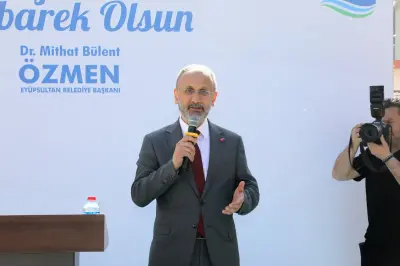 Eyüpsultan Belediye Başkanı Mithat Bülent Özmen'in gözaltına alınma anı
