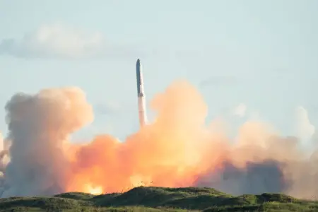 SpaceX Starship roketi test uçuşu sırasında
