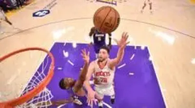 Alperen Şengün'den NBA'de tarihi geri dönüş: Houston Rockets seriyi 3-2'ye taşıdı