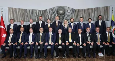 Fenerbahçe'de Yeni Yönetim Görev Dağılımını Tamamladı: Futbol Şubelerinde Önemli İsimler Belirlendi