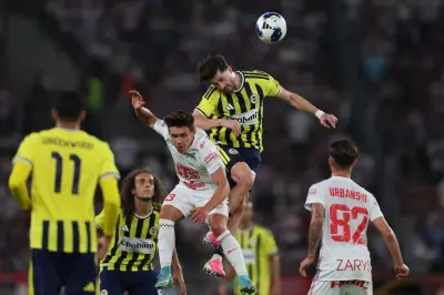Fenerbahçe, Gornik Zabrze Deplasmanından Beraberlikle Ayrıldı ve Şampiyonlar Ligi'nde Turu Geçti