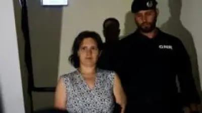 Fransız Çift, Portekiz'de Yol Kenarına Bıraktıkları Çocuklar Nedeniyle Tutuklandı
