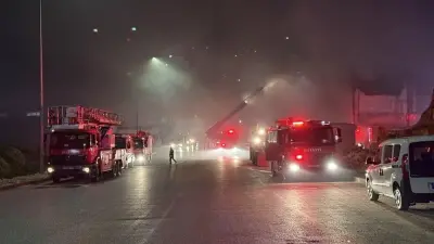 Gaziantep Organize Sanayi Bölgesinde Büyük Fabrika Yangını