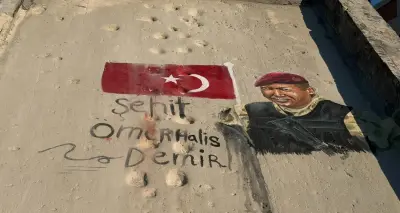 Gazze'deki Sanatçılardan Vefa Köprüsü: Ömer Halisdemir, Enkaz Duvarında Ölümsüzleşti