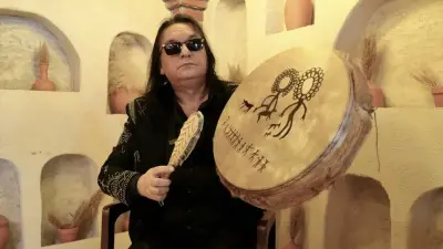 Gökhan Kırdar: Müziğe Adanmış Bir Ömür ve 'Ethnotronik'in İzinde