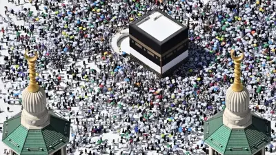 Hacılar Kutsal Topraklara Veda Ediyor: Veda Tavafı ve Dönüş Hazırlıkları Başladı