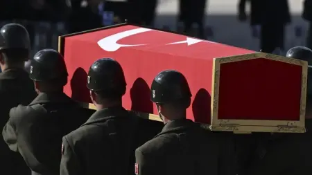 Hakkari Yüksekova'da hudut güvenliği görevinde şehit düşen Piyade Sözleşmeli Er Yusuf Sait Ünlü'yü anma görseli.